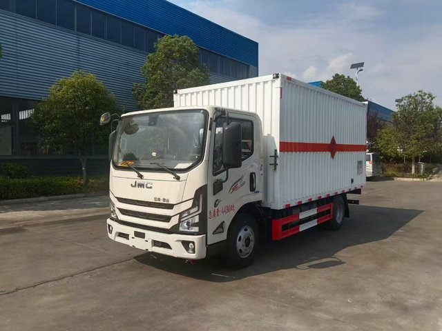 �P�\���Σ�UƷ܇���{�ƣ�